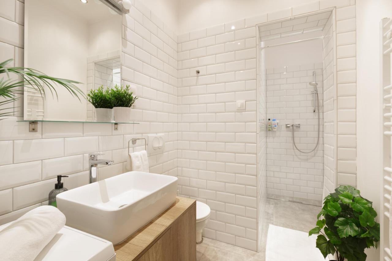 Red Dot Two - New Unit In The Heart Of Party Town Budapest